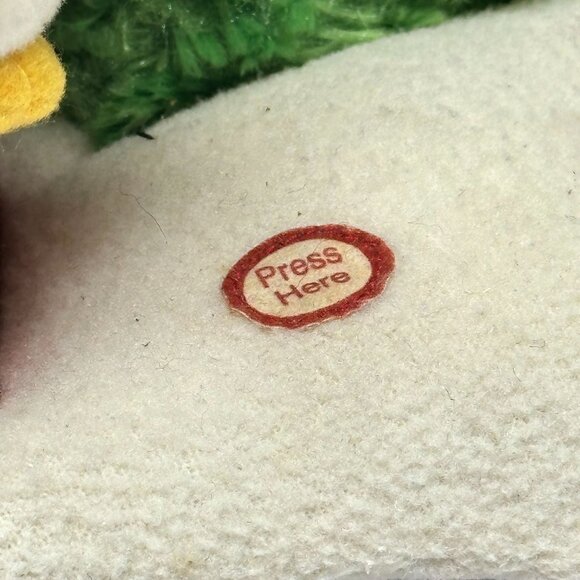 Hallmark Very Merry Trio Animated Snowman Penguins Decoration READ - Picture 5 of 8